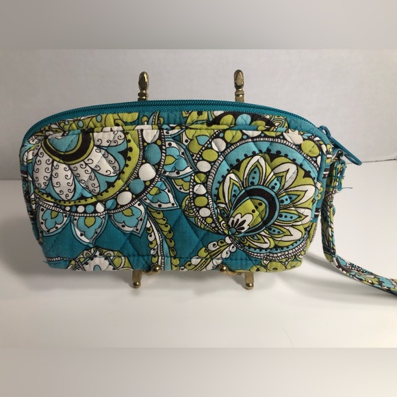 3 Retired Vera Bradley Peacock Pattern - Tote, Wristlet Purse and Checkbook Case - Picture 7 of 16
